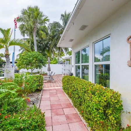 Heron House - Luxury Waterfront Home-2